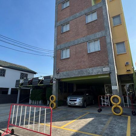 St88 Residence Nonthaburi Buitenkant foto